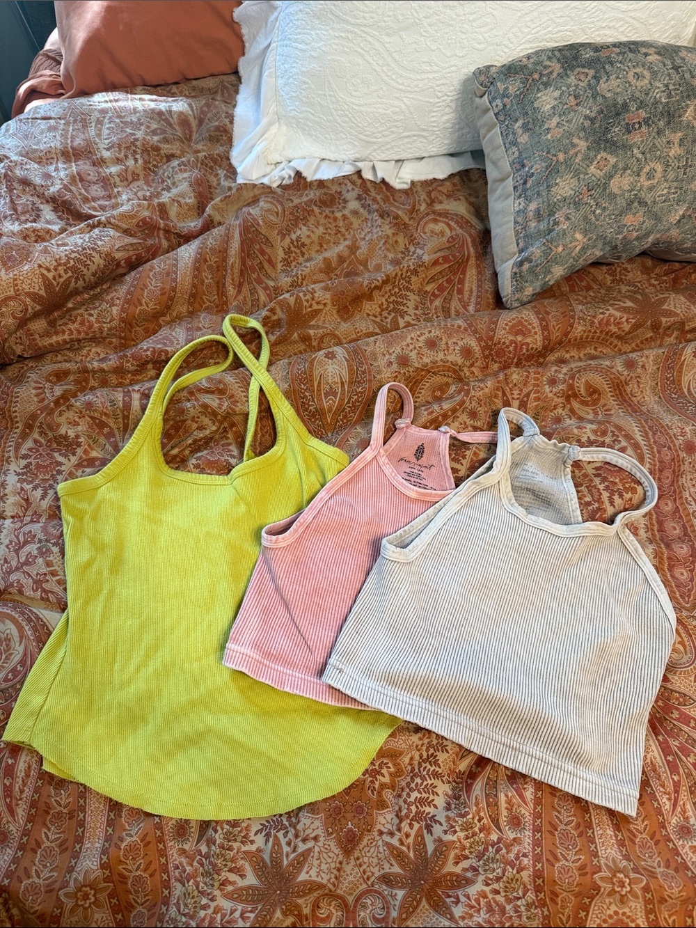 Free People Ribbed Tank lot. - Picture 3 of 5